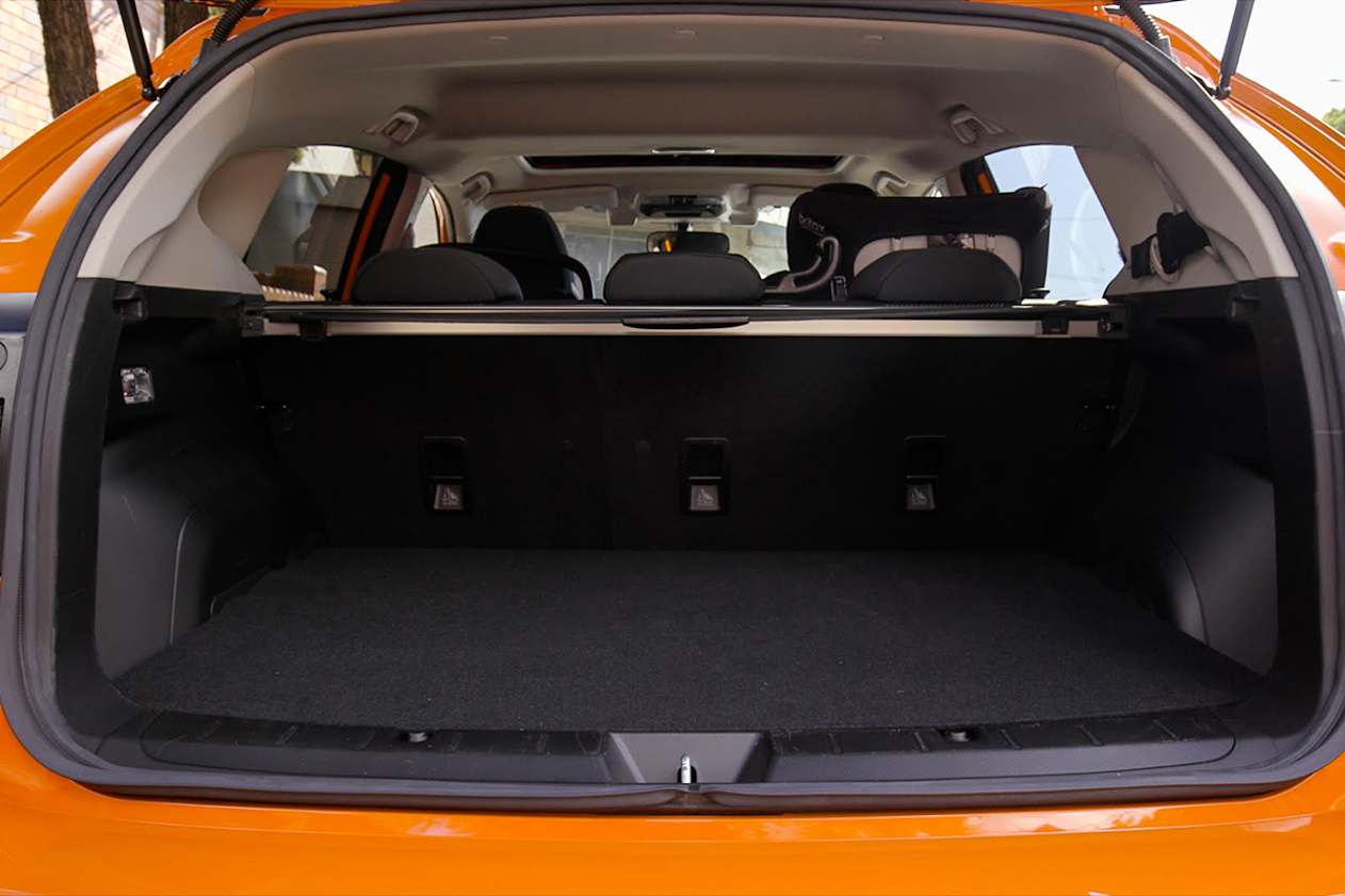 Subaru XV 2019 boot space